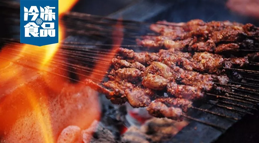 燒烤市場(chǎng)這三個(gè)新現(xiàn)象，透露了這個(gè)爆發(fā)市場(chǎng)下的新商機(jī)！