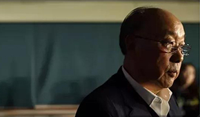 “廢太子”發(fā)文稱萬隆違規(guī)關(guān)聯(lián)交易，雙匯系兩公司股價暴跌，萬洲國際回應(yīng)指控不實