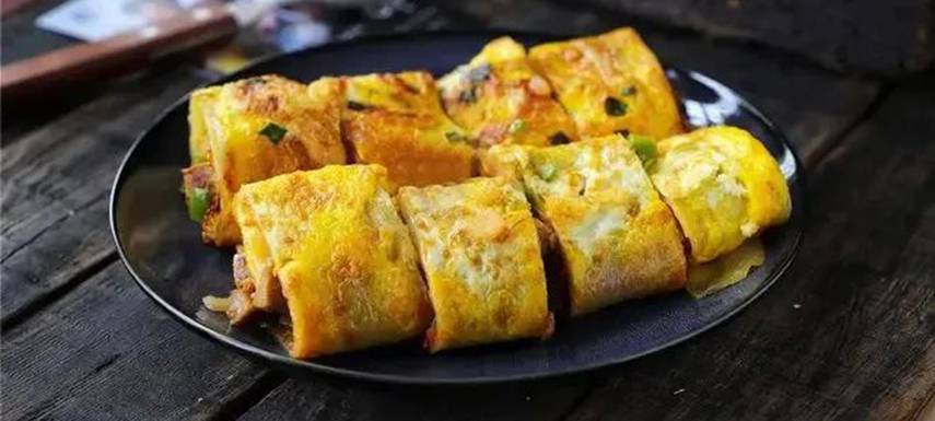 地?cái)偨?jīng)濟(jì)重燃人間煙火氣，烤冷面將再次爆發(fā)？