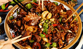  走出山東、香飄全國，預(yù)制臨沂炒雞能否成為另一個(gè)“淄博燒烤”？